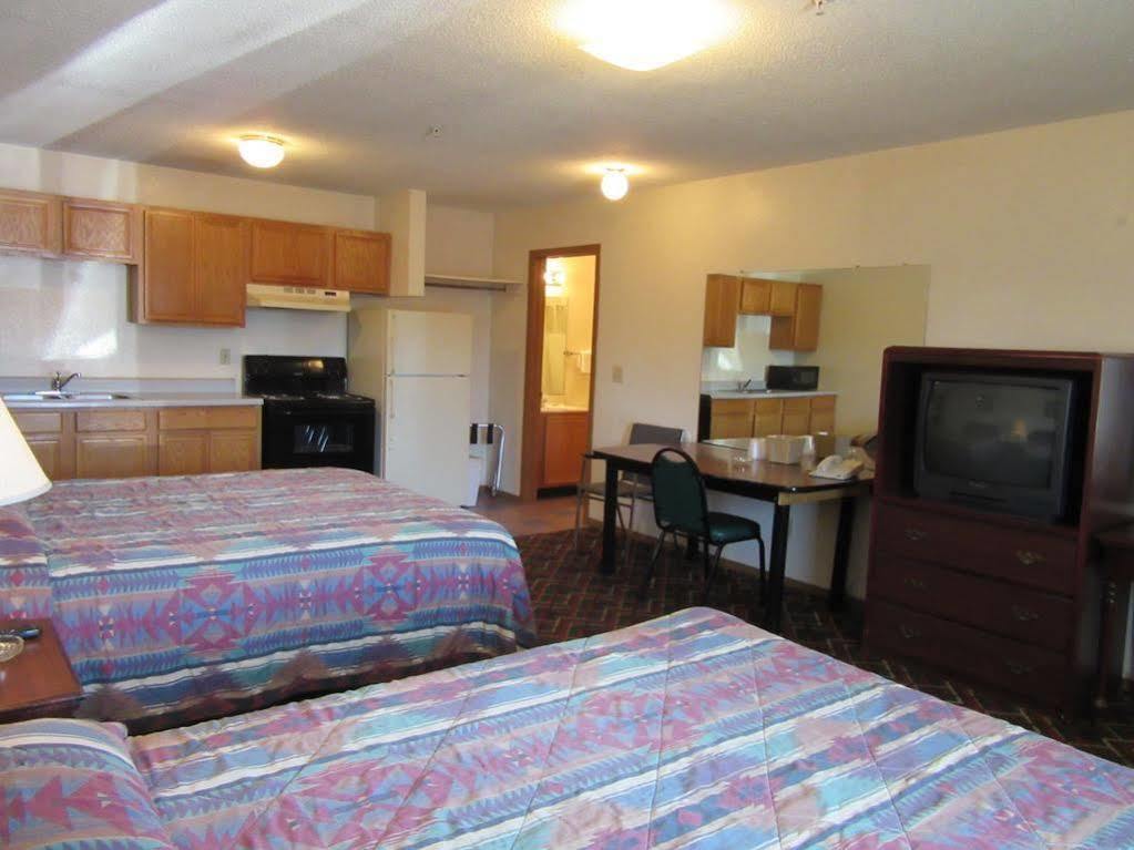 Western Holiday Motel Wichita Eksteriør bilde