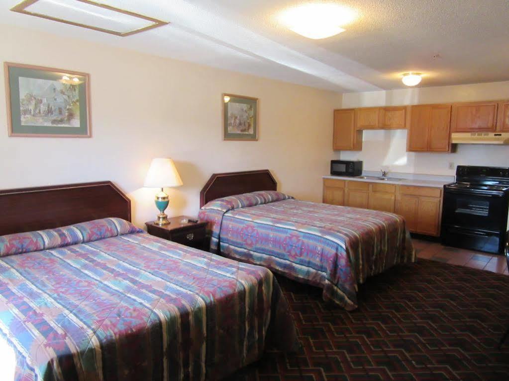 Western Holiday Motel Wichita Eksteriør bilde