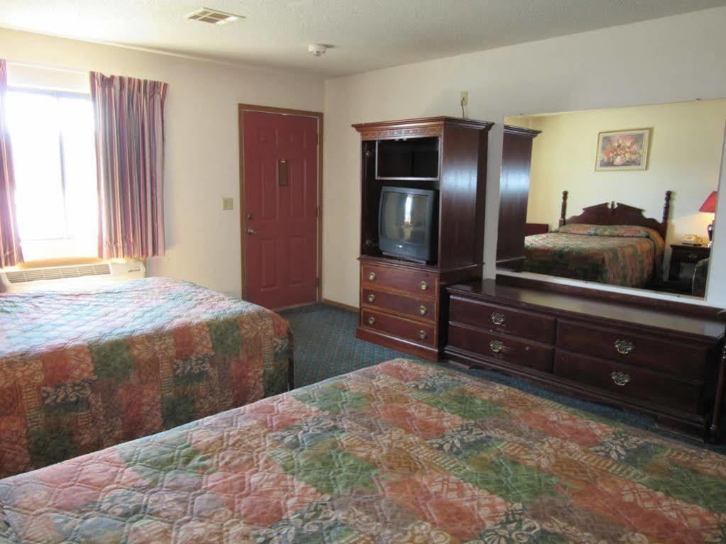 Western Holiday Motel Wichita Eksteriør bilde